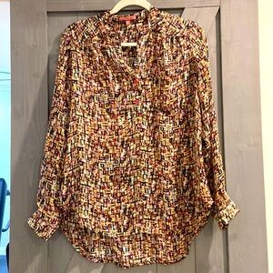 nikkiesThreads Print Blouse size Small